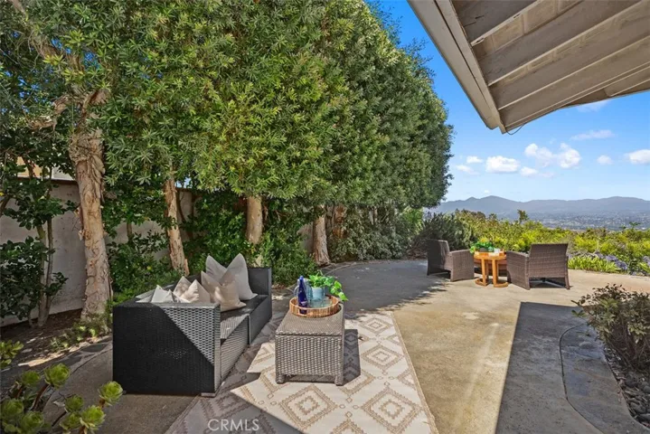 3180 Mountain View Drive, Laguna Beach, California 92651