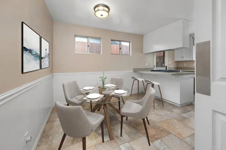 3002 Chauncey, San Diego, California 92123
