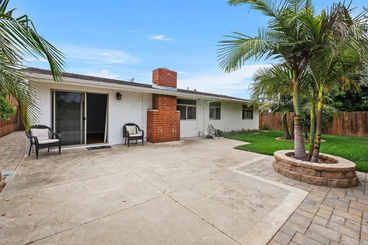 3002 Chauncey, San Diego, California 92123