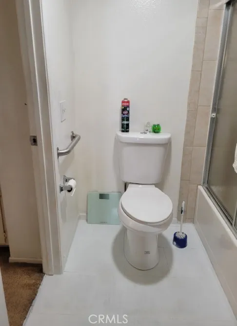 7300 Quill Drive 207, Downey, California 90242 home-pic-7