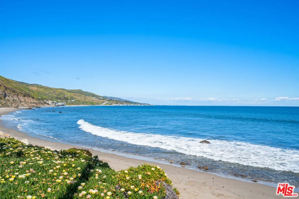 26664 Seagull Way B102, Malibu, California 90265, 1 Bedroom Bedrooms, ,1 BathroomBathrooms,Residential Lease,For Rent,Seagull,25569749