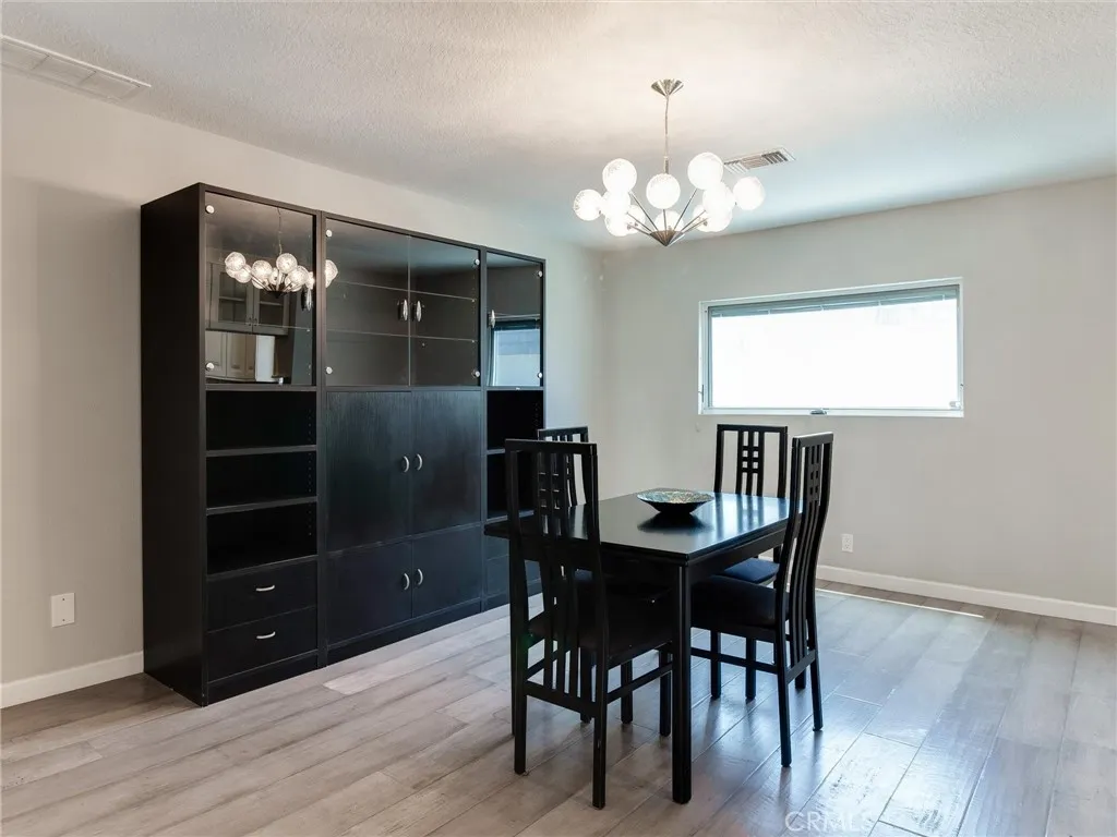 2298 Rose Avenue 110, Signal Hill, California 90755 home-pic-12