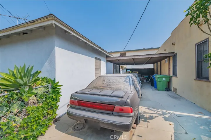 500 N Madison Avenue, Los Angeles, California 90004
