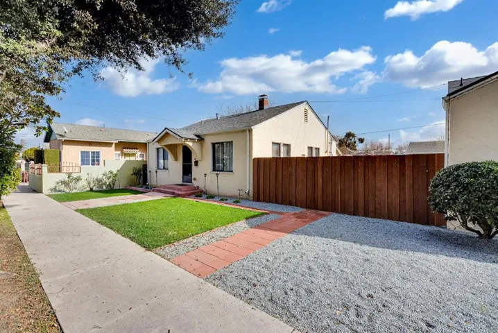 Ellis St, King City, California 93930