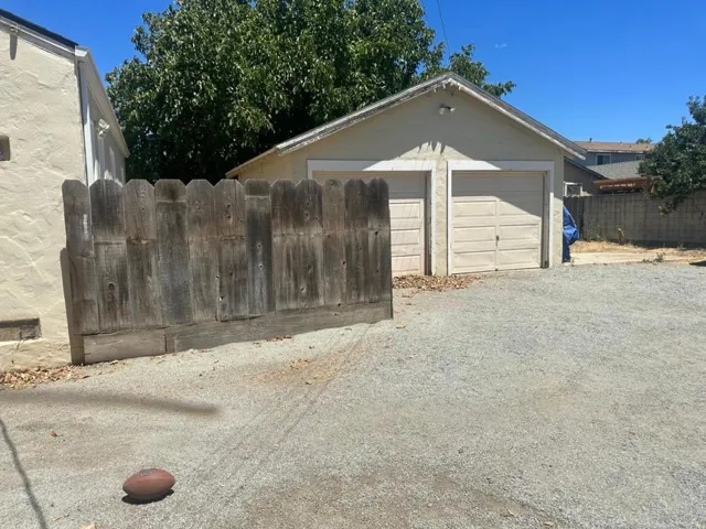 Ellis St, King City, California 93930