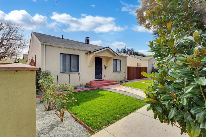 Ellis St, King City, California 93930