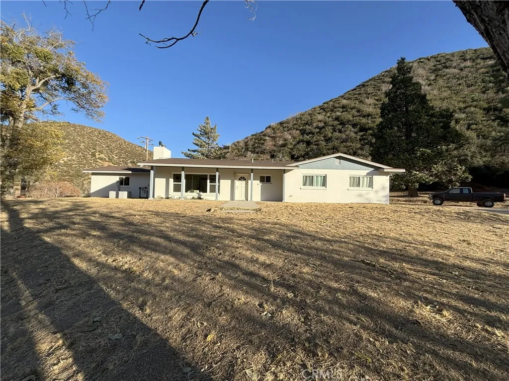 42930 Lake Hughes Road, Lake Hughes, California 93532 home-pic-0