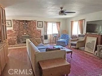 42930 Lake Hughes Road, Lake Hughes, California 93532 home-pic-15