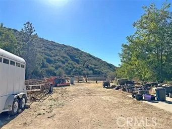 42930 Lake Hughes Road, Lake Hughes, California 93532 home-pic-20