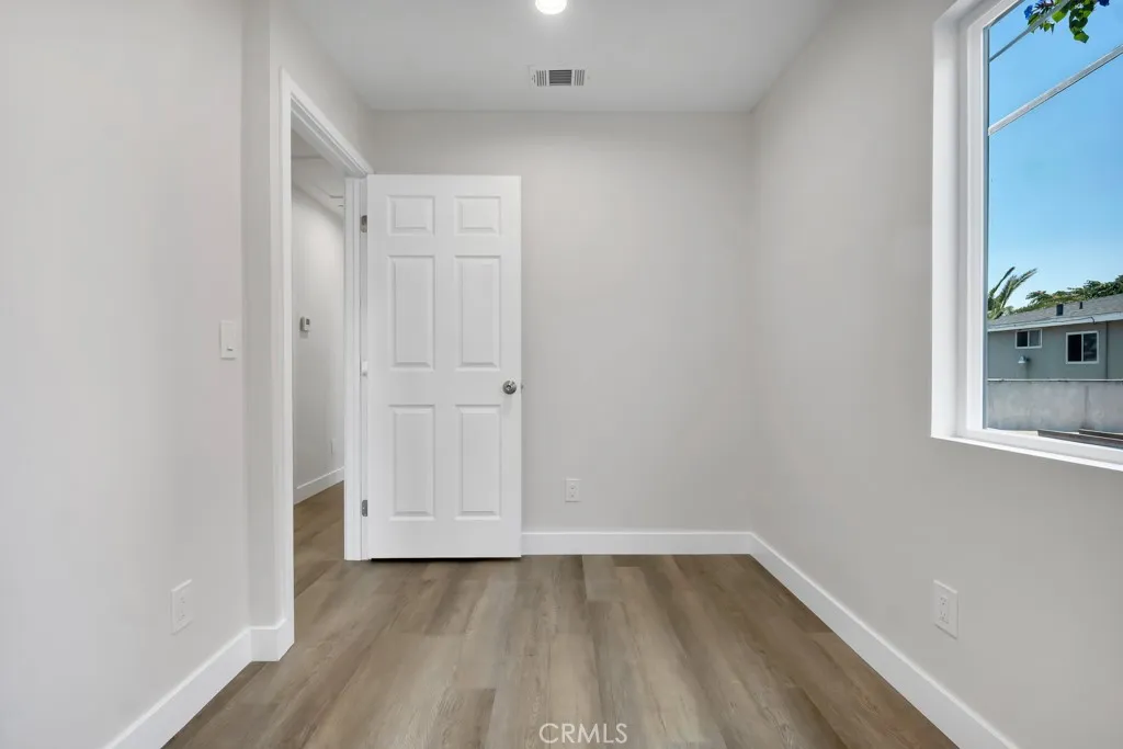 1234 W 89th Street, Los Angeles, California 90044 home-pic-72