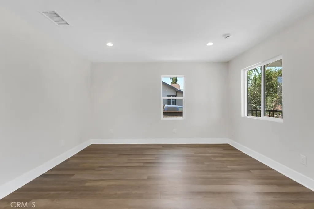 1234 W 89th Street, Los Angeles, California 90044 home-pic-11