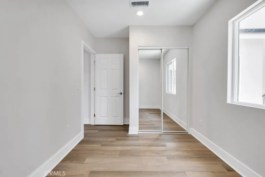 1234 W 89th Street, Los Angeles, California 90044 home-pic-40