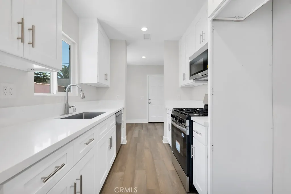 1234 W 89th Street, Los Angeles, California 90044 home-pic-31