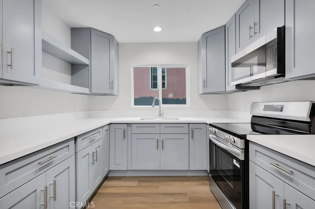 1234 W 89th Street, Los Angeles, California 90044 home-pic-67