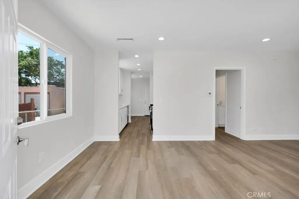 1234 W 89th Street, Los Angeles, California 90044 home-pic-26