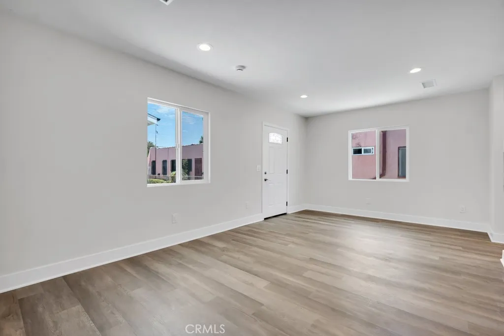 1234 W 89th Street, Los Angeles, California 90044 home-pic-29