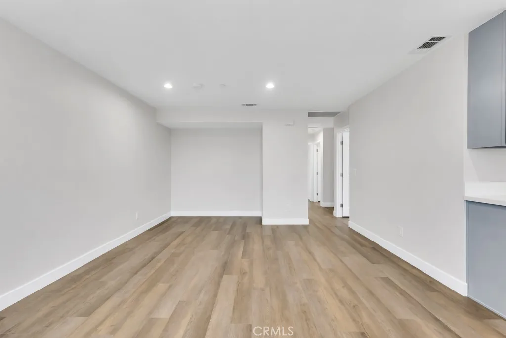 1234 W 89th Street, Los Angeles, California 90044 home-pic-63
