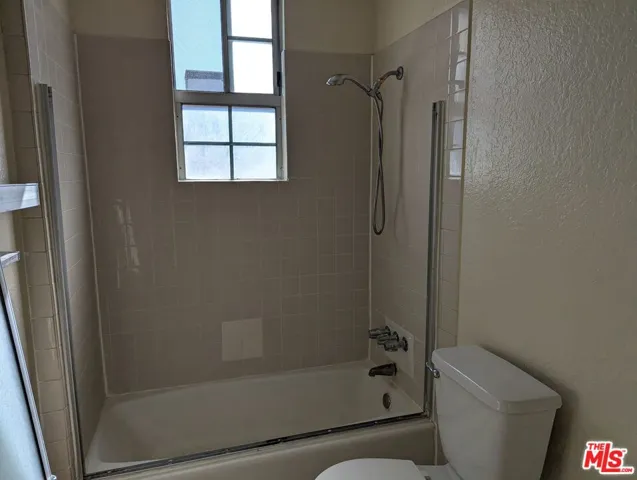 5640 Franklin Avenue 406, Los Angeles, California 90028