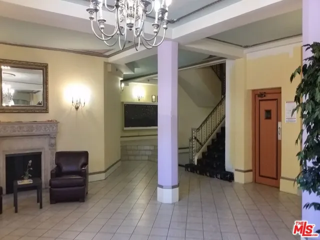 5640 Franklin Avenue 406, Los Angeles, California 90028