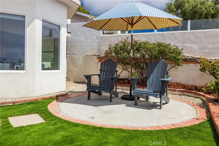 28717 Trailriders Drive, Rancho Palos Verdes, California 90275