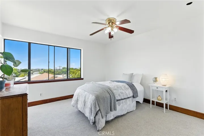 10717 Whitburn Street, Culver City, California 90230