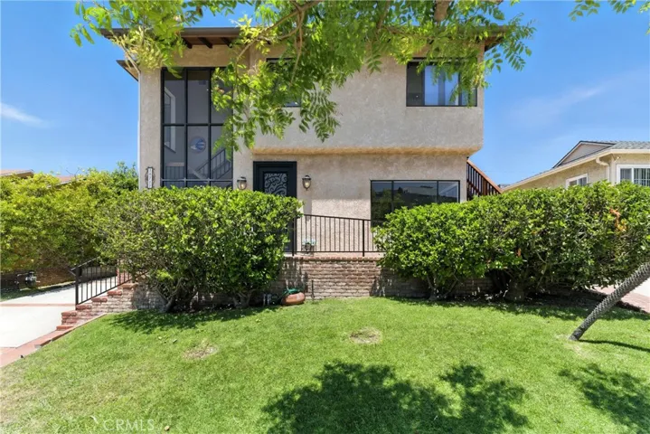 10717 Whitburn Street, Culver City, California 90230
