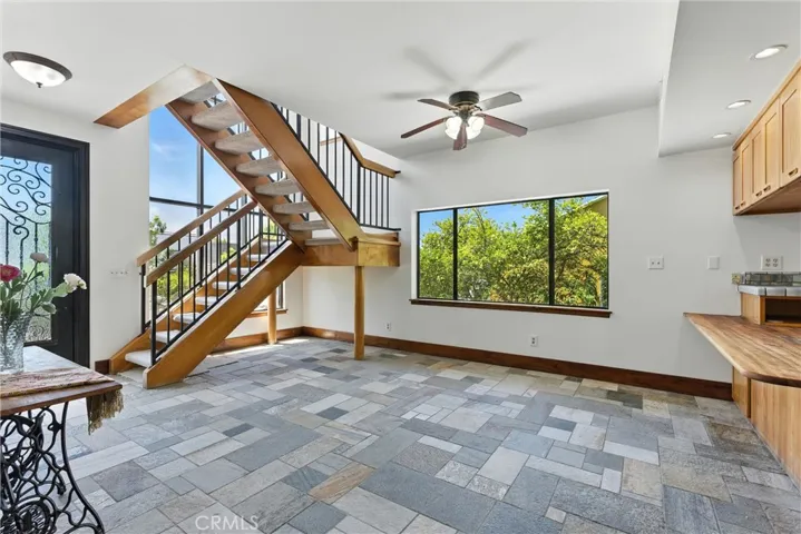 10717 Whitburn Street, Culver City, California 90230
