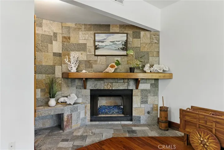 10717 Whitburn Street, Culver City, California 90230