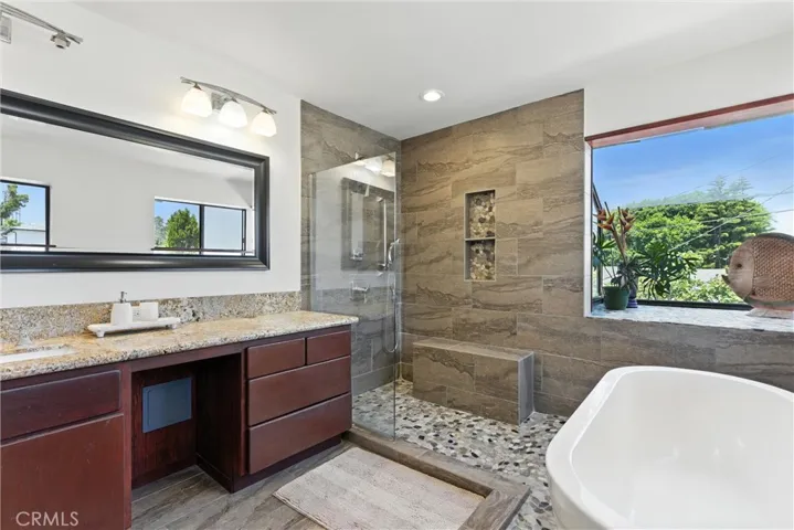 10717 Whitburn Street, Culver City, California 90230