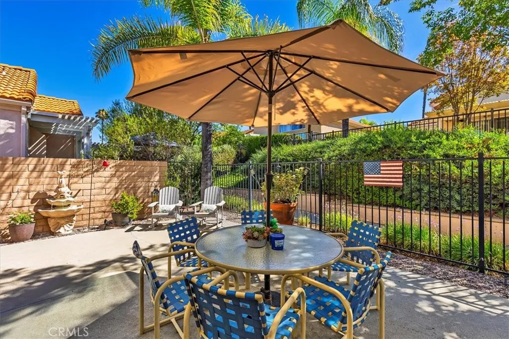 40532 Corte Lucia, Murrieta, California 92562 home-pic-24