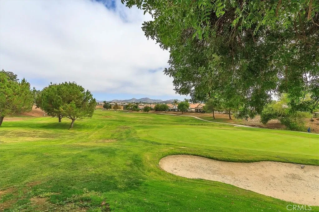 40532 Corte Lucia, Murrieta, California 92562 home-pic-36