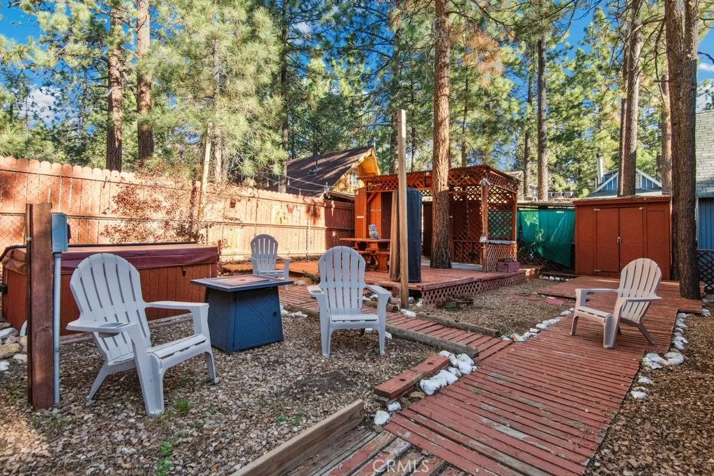 316 Cedar Lane, Sugarloaf, California 92386 home-pic-14
