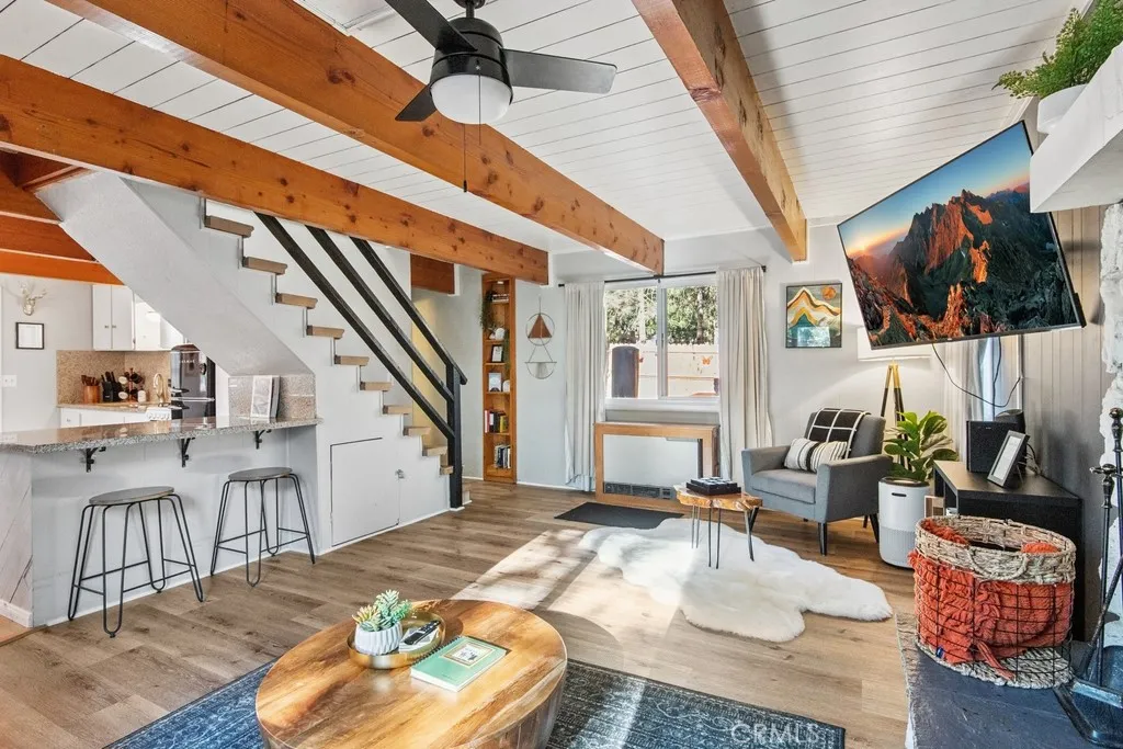316 Cedar Lane, Sugarloaf, California 92386 home-pic-4