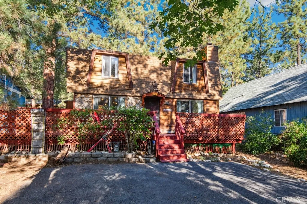 316 Cedar Lane, Sugarloaf, California 92386 home-pic-0