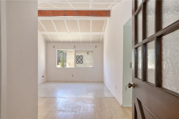 1097 San Adriano, San Luis Obispo, California 93405