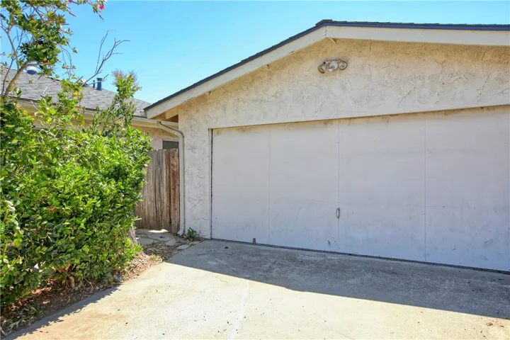 1097 San Adriano, San Luis Obispo, California 93405