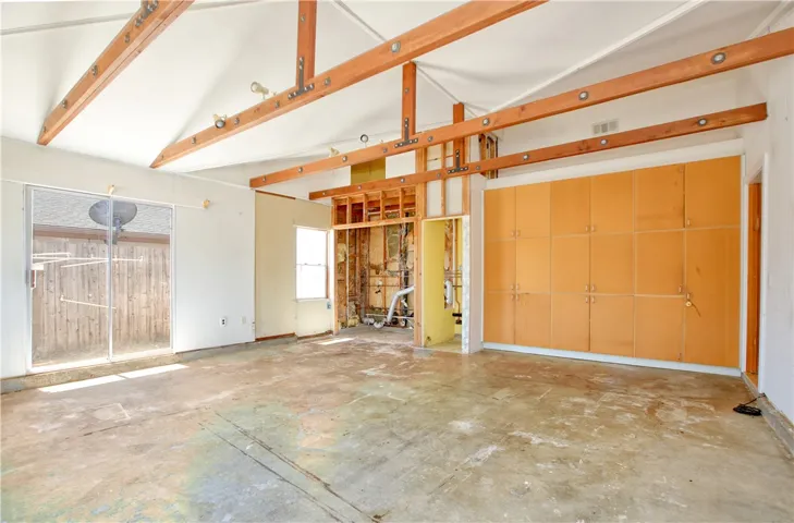 1097 San Adriano, San Luis Obispo, California 93405