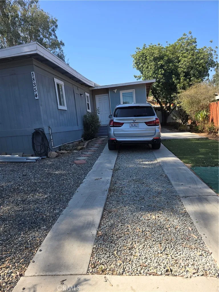 18354 Walnut Avenue, Lake Elsinore, California 92532, 2 Bedrooms Bedrooms, ,1 BathroomBathrooms,Residential,For Sale,Walnut,PW25167522