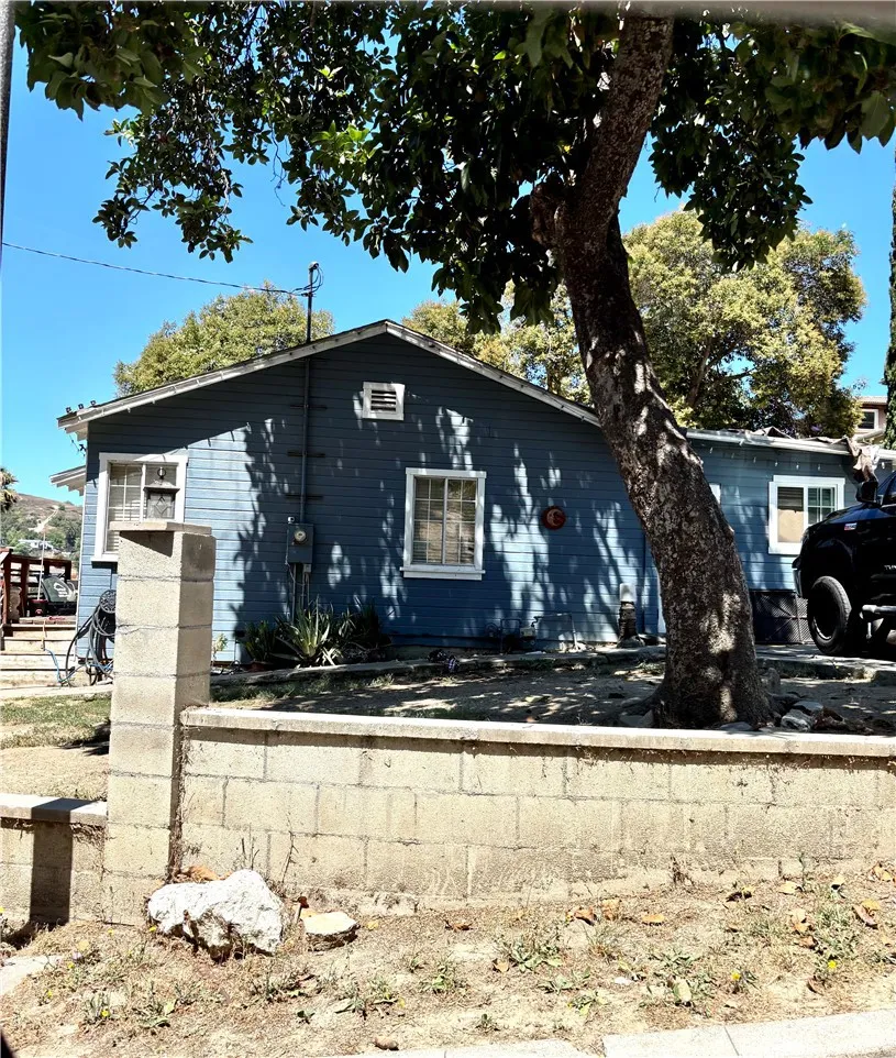 5262 Remstoy Drive, Los Angeles, California 90032 home-pic-1
