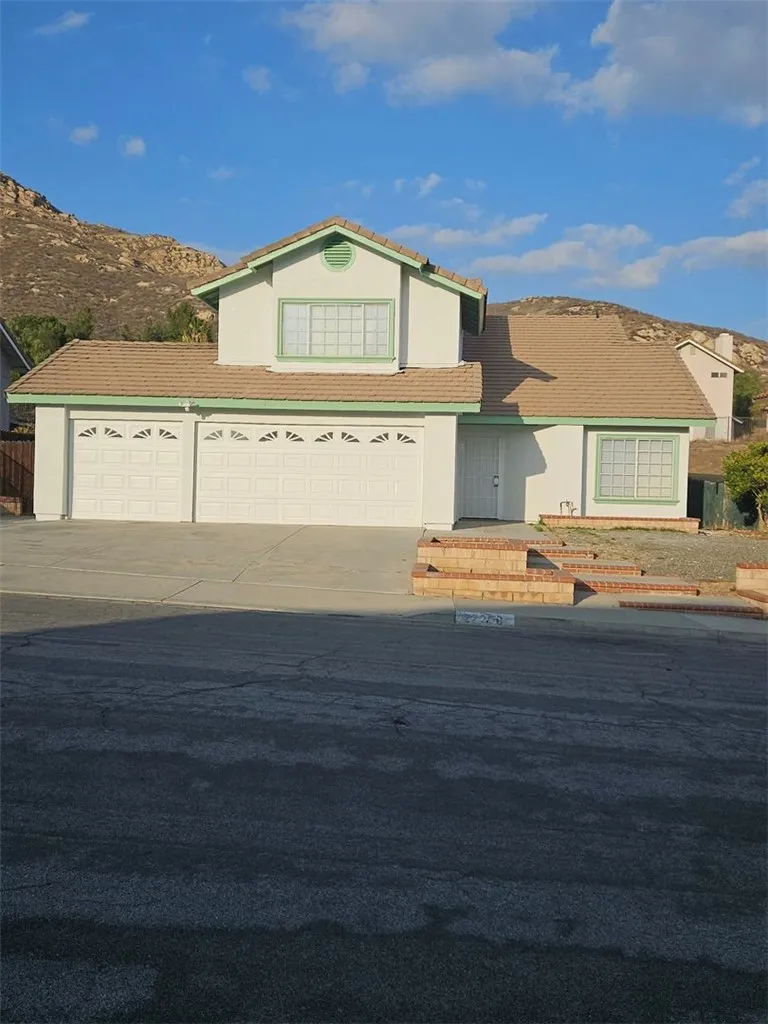 22278 Naples Drive, Moreno Valley, California 92557, 4 Bedrooms Bedrooms, ,3 BathroomsBathrooms,Residential Lease,For Rent,Naples,SW25167548