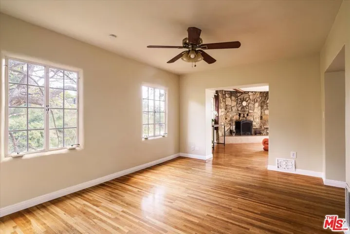 11111 Tujunga Canyon Boulevard, Tujunga, California 91042