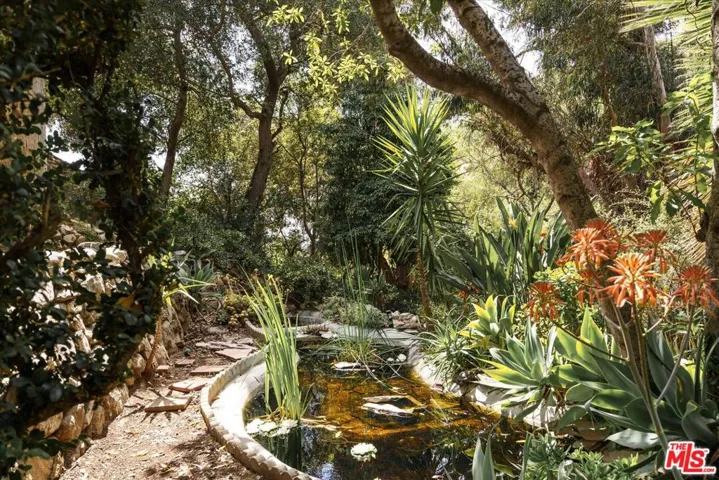 11111 Tujunga Canyon Boulevard, Tujunga, California 91042