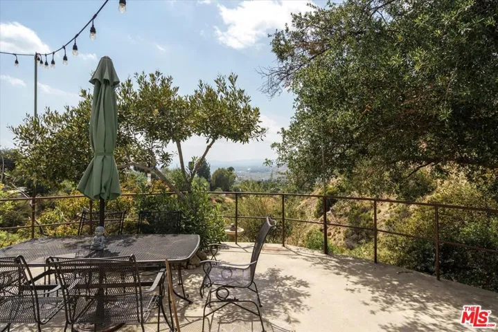 11111 Tujunga Canyon Boulevard, Tujunga, California 91042