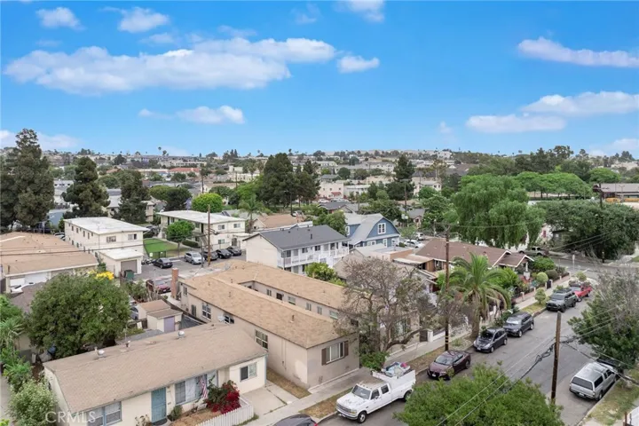 2751 14th Street, Long Beach, California 90804