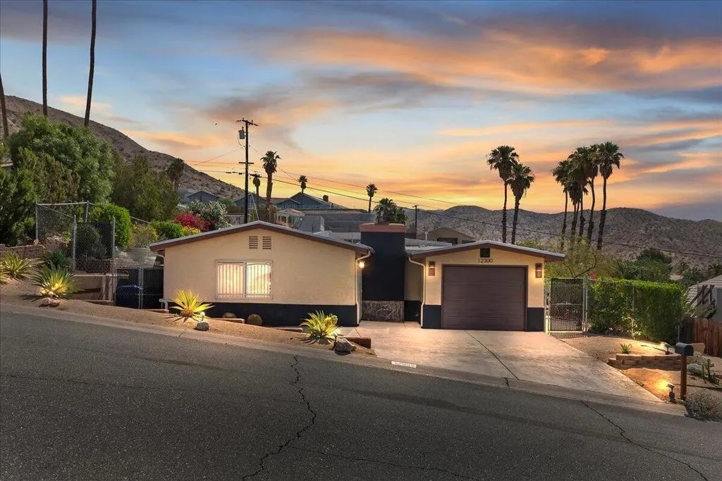 12300 Redbud Road, Desert Hot Springs, California 92240, 4 Bedrooms Bedrooms, ,2 BathroomsBathrooms,Residential,For Sale,Redbud,219133161DA