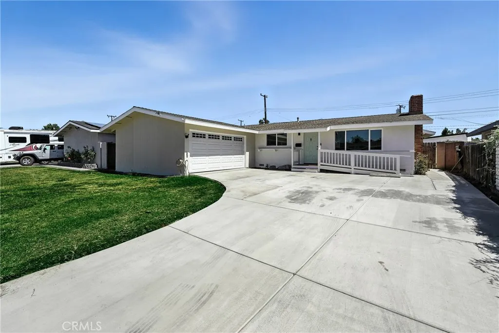 2022 W Spruce Avenue, Orange, California 92868, 4 Bedrooms Bedrooms, ,2 BathroomsBathrooms,Residential,For Sale,Spruce,PW25167566
