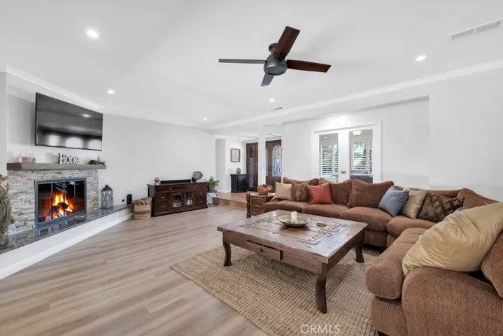 9604 Tunney Avenue, Northridge, California 91324