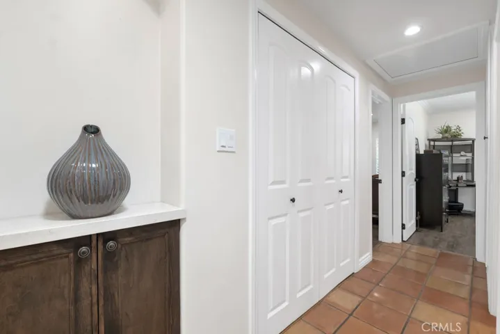 9604 Tunney Avenue, Northridge, California 91324