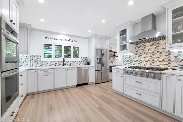 9604 Tunney Avenue, Northridge, California 91324