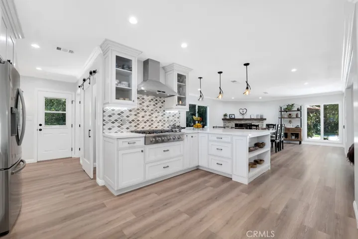 9604 Tunney Avenue, Northridge, California 91324